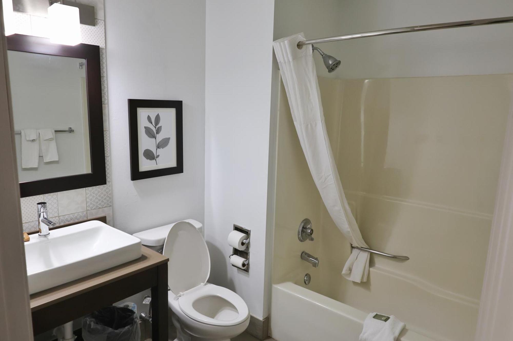 Country Inn & Suites By Radisson, Sparta, Wi Экстерьер фото