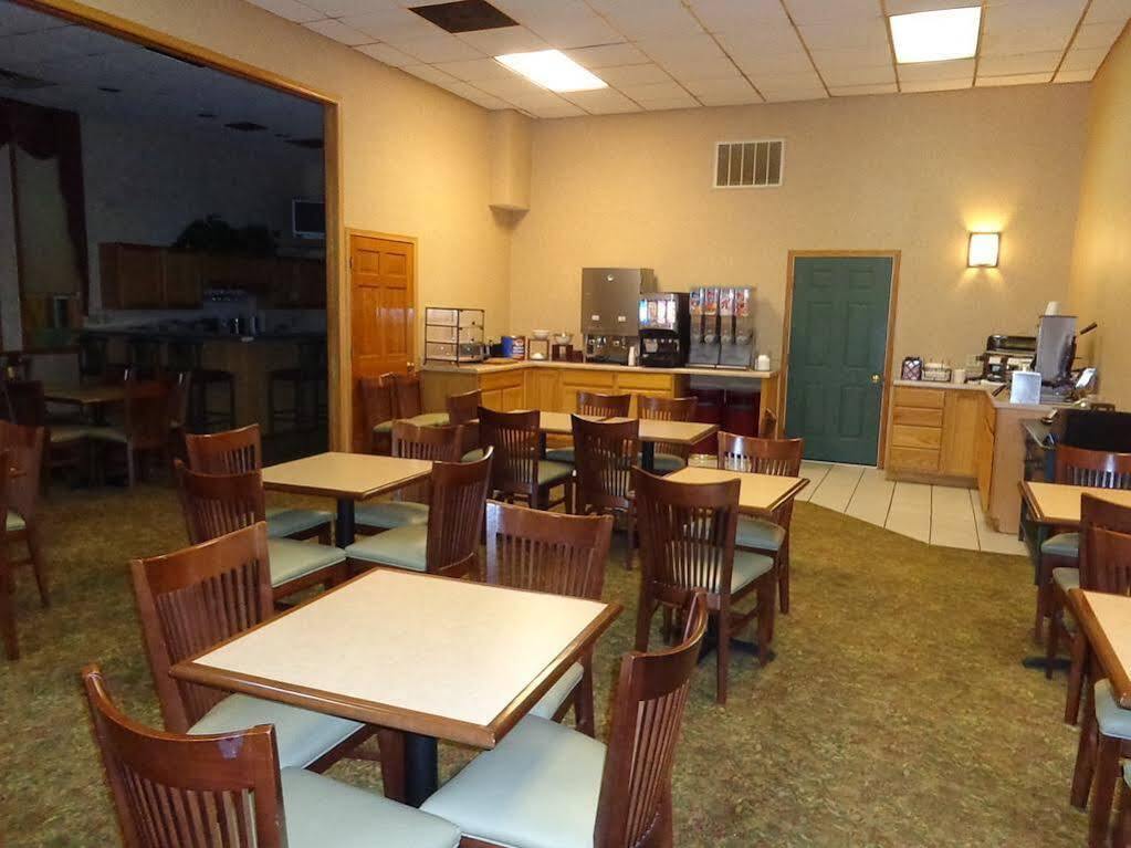 Country Inn & Suites By Radisson, Sparta, Wi Экстерьер фото